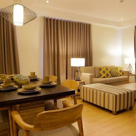 Icove Beach Hotel Olongapo Extérieur photo
