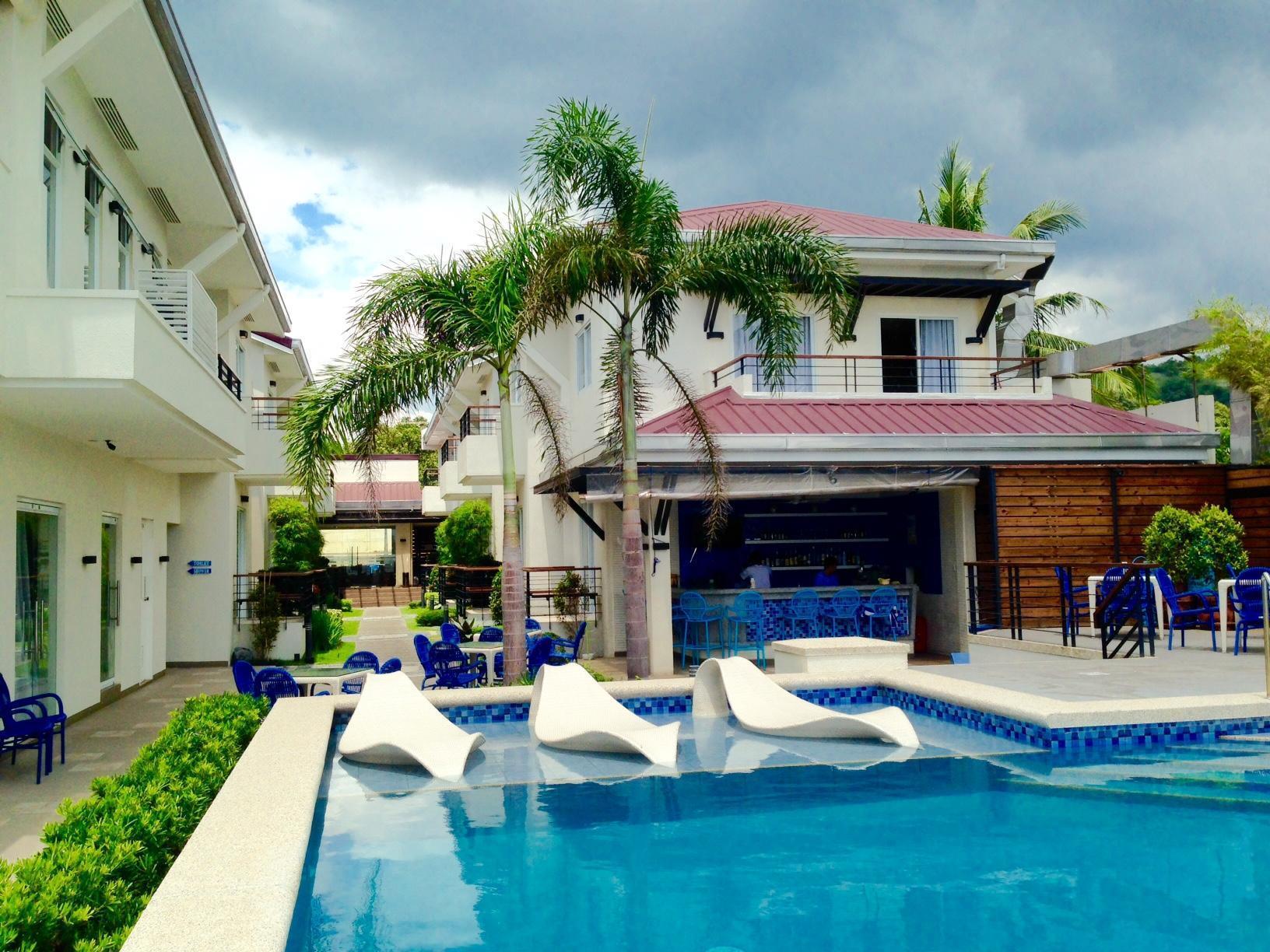 Icove Beach Hotel Olongapo Extérieur photo