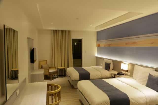 Icove Beach Hotel Olongapo Extérieur photo