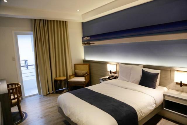 Icove Beach Hotel Olongapo Extérieur photo